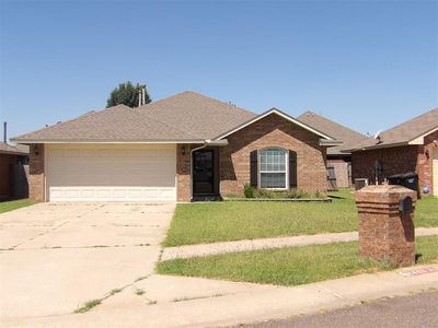 4405 Apple Blossom Cir