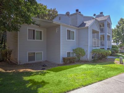 975 Aberdeen Avenue NE UNIT F204