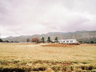 1811 S Old Highway 91