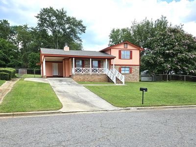 2823 Ptarmigan Rd