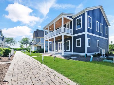 13 Great Loop West Dr