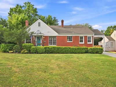 1546 NW 37th St