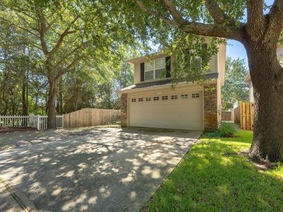 Property at 2708 Apple Blossom Ct, Shalimar, FL