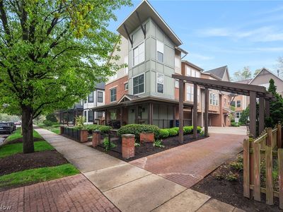3897 Clinton Ave