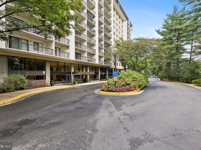 3800 Powell Ln APT 805