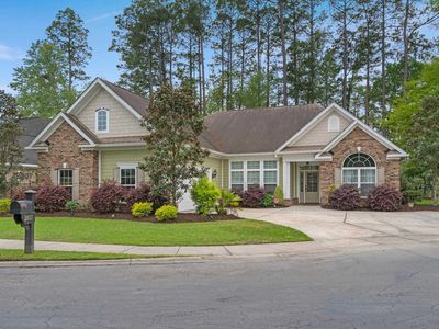 2851 McLeod Ln.