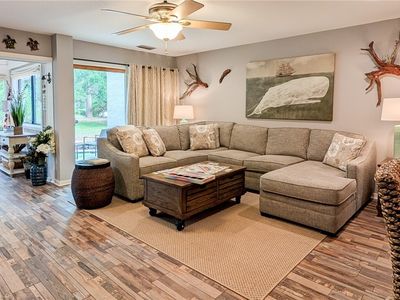 17 Lawton Dr APT 159