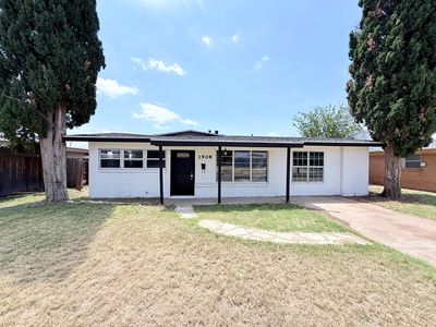 1908 E Morrison Dr