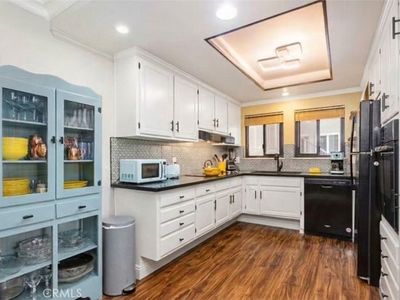 2098 Ronda Granada Unit B