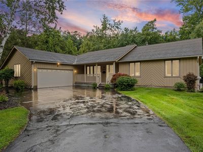 291 Creighton Ln