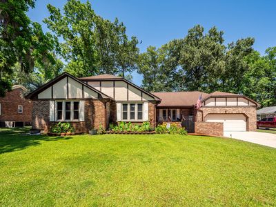 313 Fairington Dr