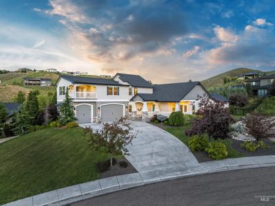 2177 W Winter Camp Dr