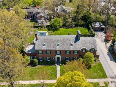 211 Lambeth Rd