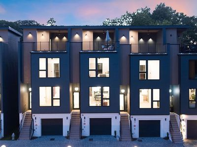 1570 Flat Shoals Rd SE #4