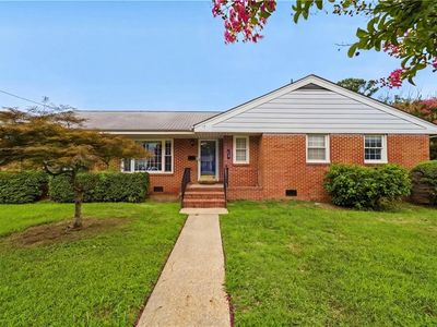15 Hodges Dr