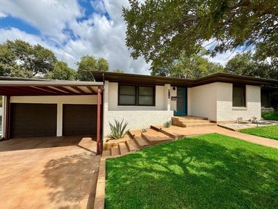 6116 Sharon Rd