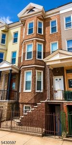 143 Hopkins Ave