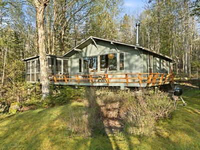 305 Bay View Drive