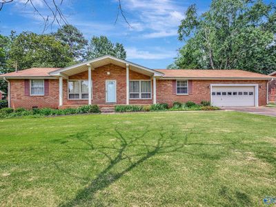 2515 Guenevere Ave SE