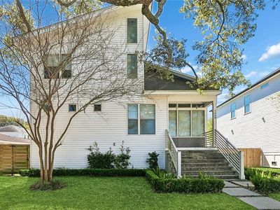 1448 Aviators St