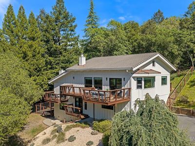 913 Valley View Drive