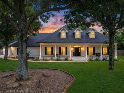 3803 Ashebury Point