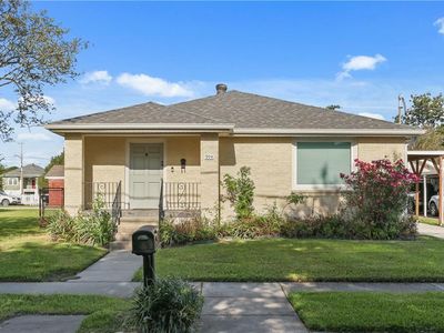 Property at 904 Lebeau St, Arabi, LA