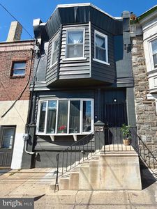 2127 W Cambria St