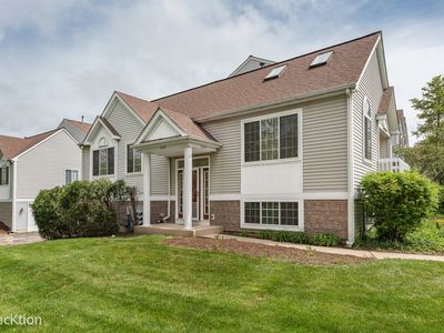 2424 Dawson Ln