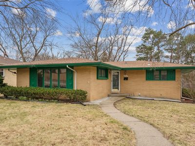 7422 Oak Brook Dr