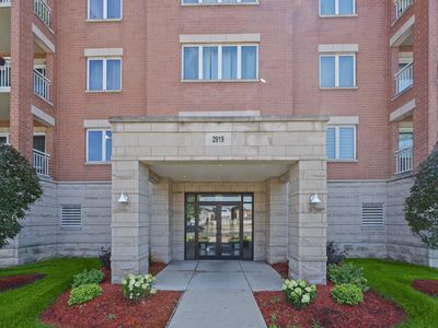 2919 N Harlem Ave APT 503