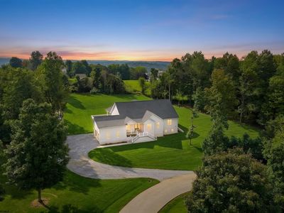 206 Jade Dr