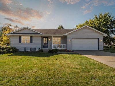 645 East Countryside Drive