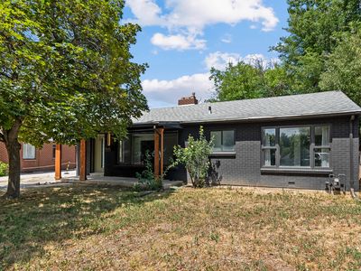 659 E Riviera Cir