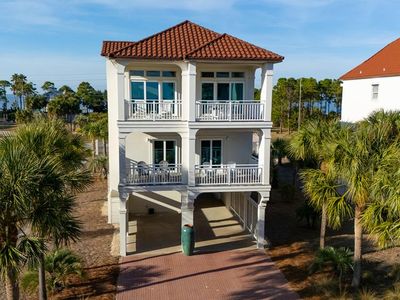 1824 Sunset Dr