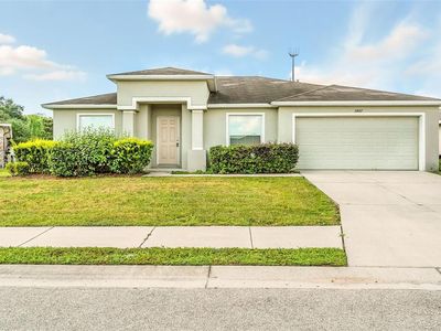 6867 Heatherbrook Dr