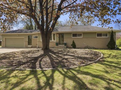 3301 E Carol COURT