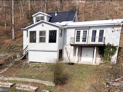 2932 Kerns School Rd