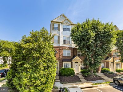 1737 Kingsgate Ct