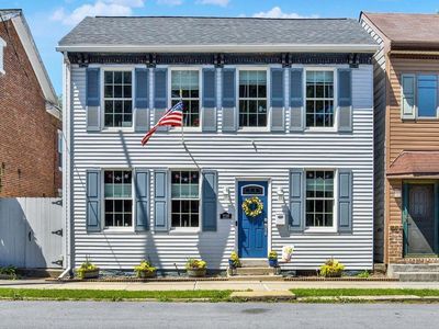 226 S High St