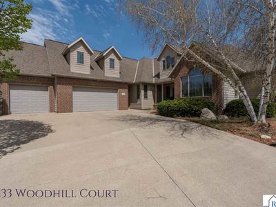 233 Woodhill Ct