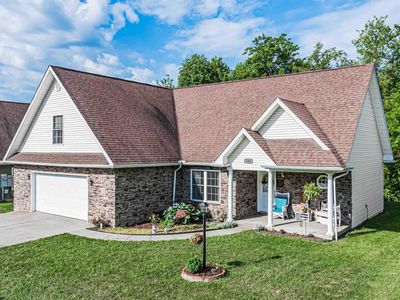108 Mountain Ln