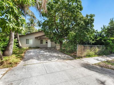 417 UPLAND Road