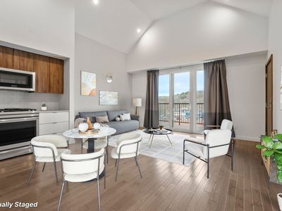 163 Hyde Park Ave #163B