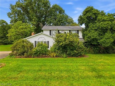 11225 Freshley Ave NE