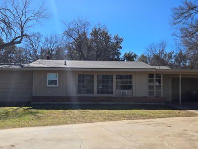 2613 Dena Dr