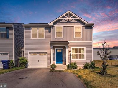 768 Raeann Dr