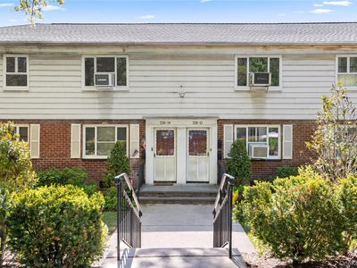 228-14 stronghurst Avenue #Upper