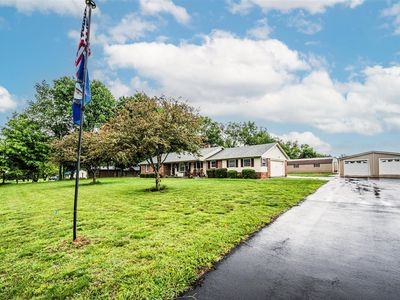 12240 New Bowling Green Rd