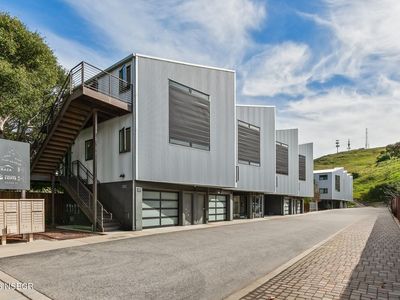 265 Bridge St Unit 104